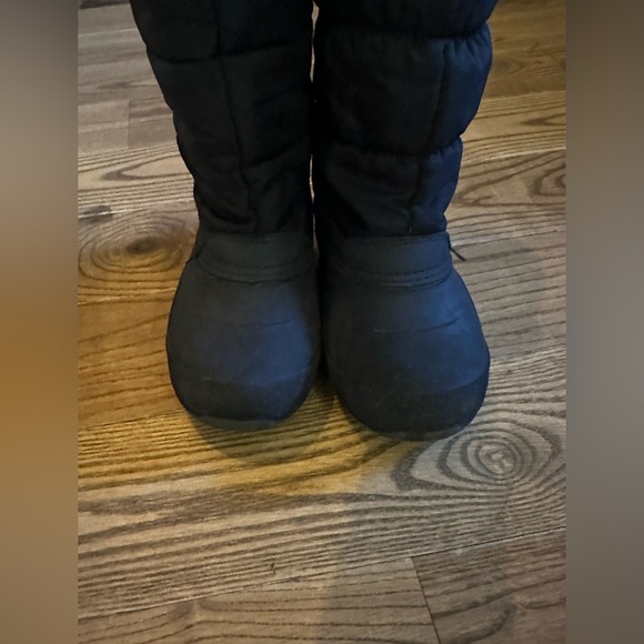 Kamik Black Kids Snow cozy Winter Boots - Picture 5 of 8